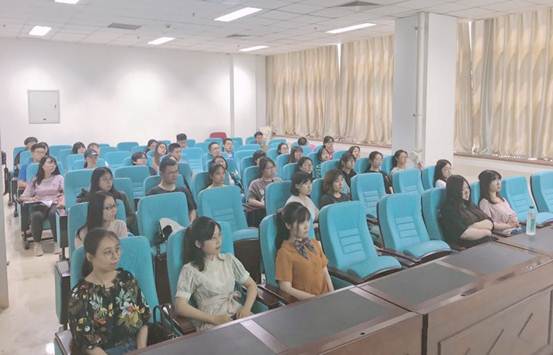 说明: G:\学院动态\20190628优秀校友讲座——纪刚\微信图片_201907091016269.jpg